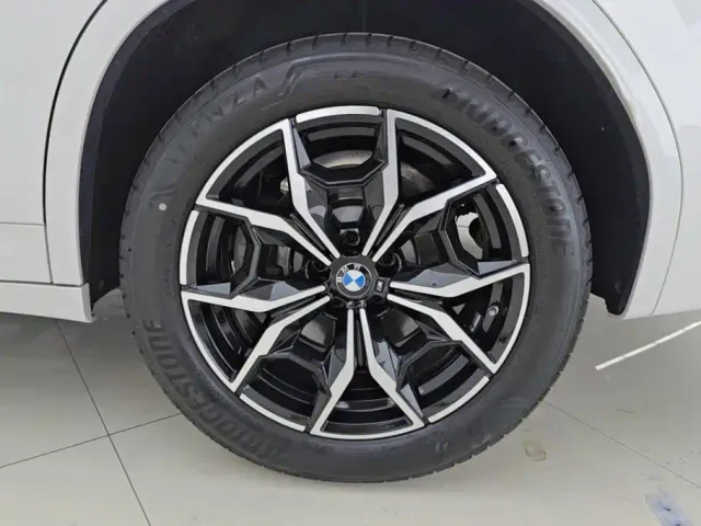 BMW X3 — Фото автомобиля 6