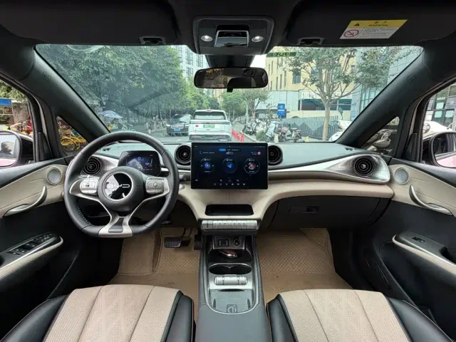 BYD Dolphin — Фото автомобиля 12