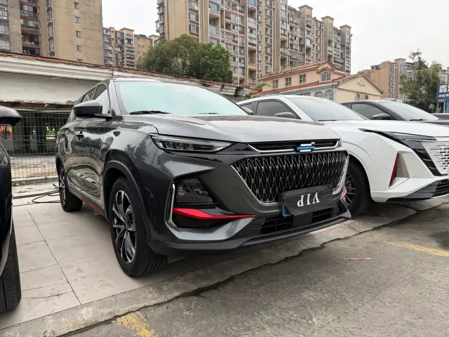 Changan X7 Plus — Фото автомобиля 3