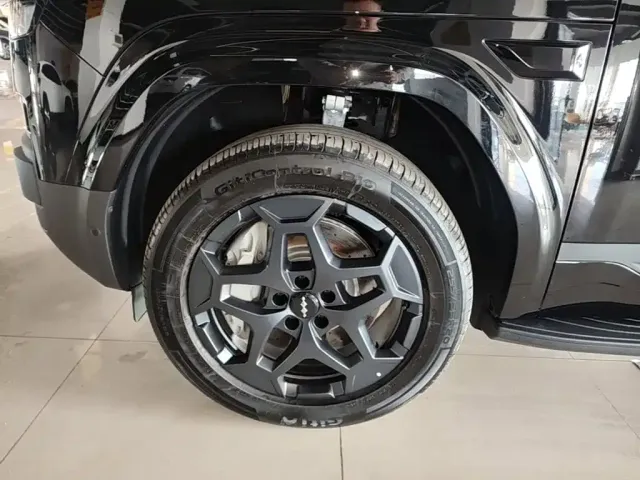 BYD FangChengBao Titanium 7 — Фото автомобиля 24