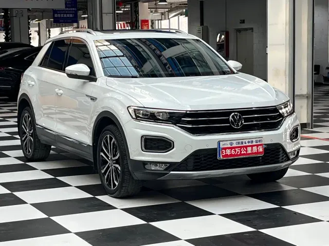 Volkswagen T-Roc — Фото автомобиля 3