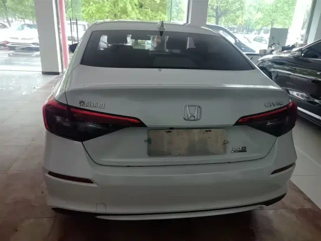 Honda Civic — Фото автомобиля 5