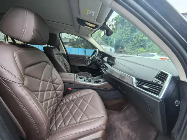 BMW X5 — Фото автомобиля 6