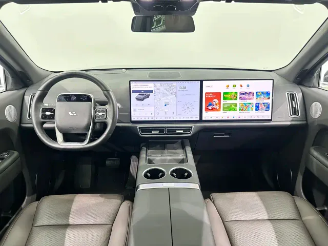 Li Auto L9 — Фото автомобиля 7
