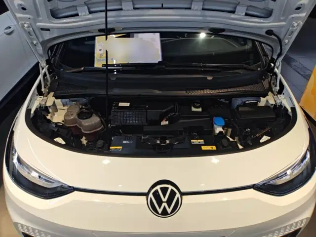 Volkswagen ID.3 — Фото автомобиля 19