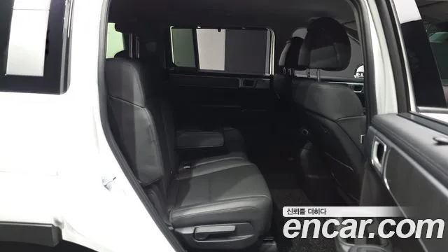 Hyundai Santafe Santa Fe (MX5) Бензин 2.5T 2WD — Фото автомобиля 4
