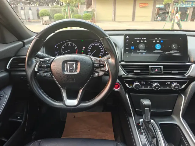 Honda Inspire — Фото автомобиля 5