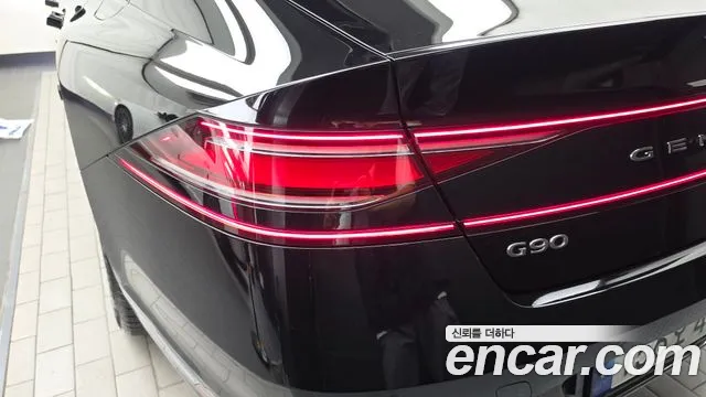 Genesis G90 Бензин 3.5 турбо AWD — Фото автомобиля 23