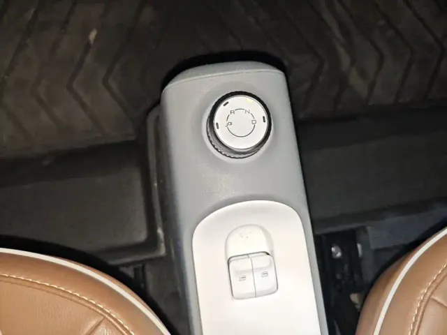 Wuling Hongguang Mini EV — Фото автомобиля 13