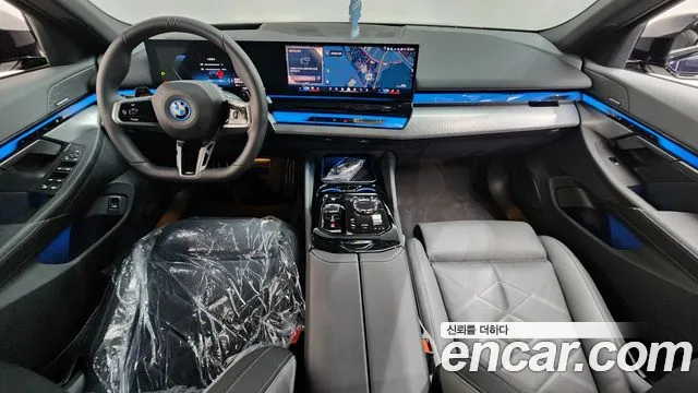 BMW 5-Series 5 серия (G60) — Фото автомобиля 7