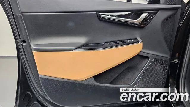 Kia EV6 — Фото автомобиля 24