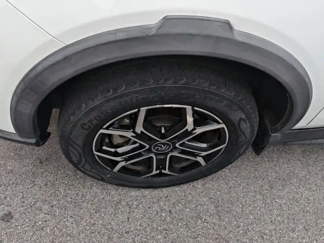 BYD Yuan Pro — Фото автомобиля 22