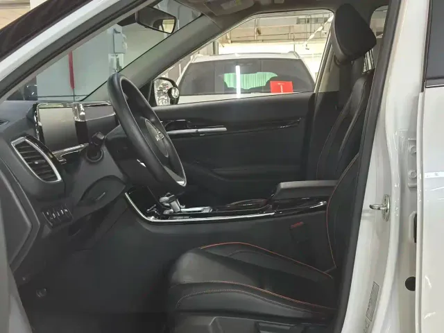 Kia Seltos — Фото автомобиля 4