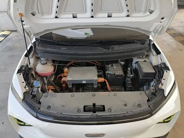 Geely Geometry E Firefly — Фото автомобиля 19