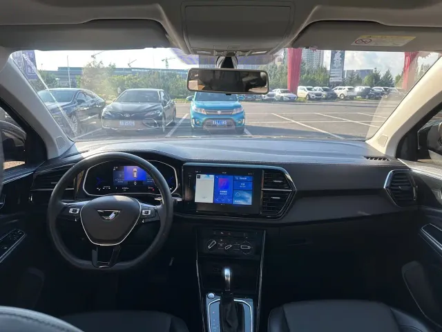 Jetta VS7 — Фото автомобиля 6