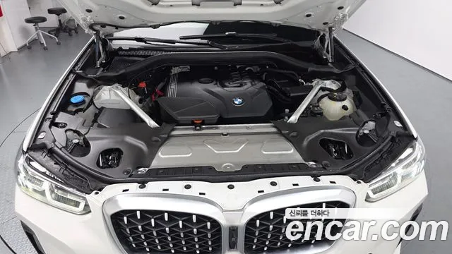 BMW X4 xDrive20i M Sport — Фото автомобиля 6
