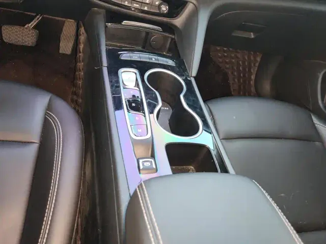 Buick Regal — Фото автомобиля 16