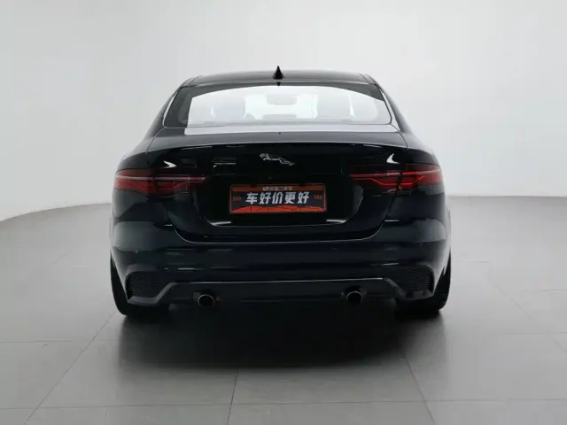 Jaguar XEL — Фото автомобиля 4