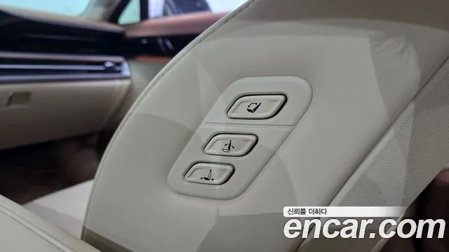Hyundai Grandeur GN7 — Фото автомобиля 29
