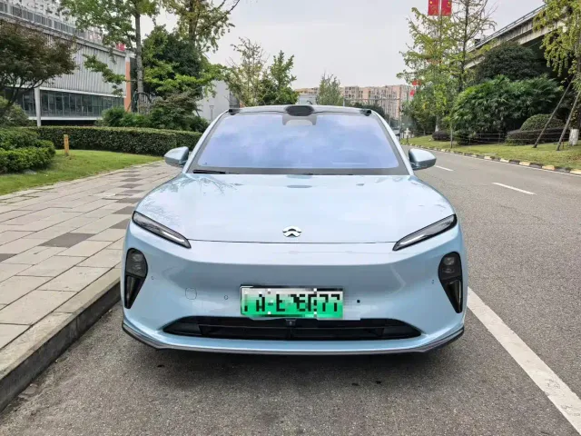 Nio ET5 Touring — Фото автомобиля 2