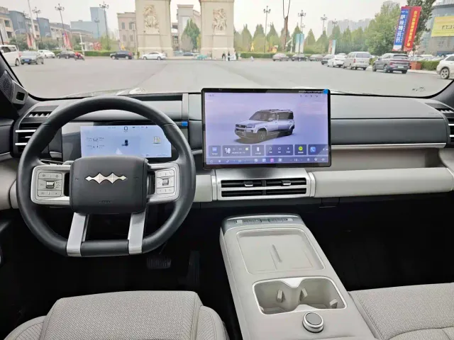BYD FangChengBao Titanium 7 — Фото автомобиля 14