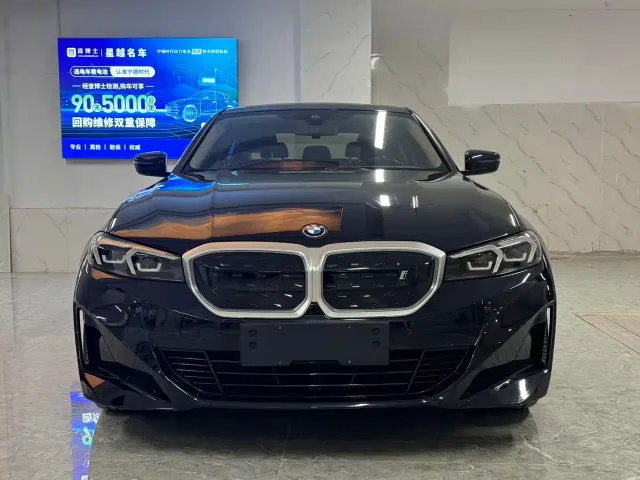 BMW i3 — Фото автомобиля 3