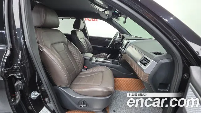 KG_Mobility_Ssangyong Rexton — Фото автомобиля 9