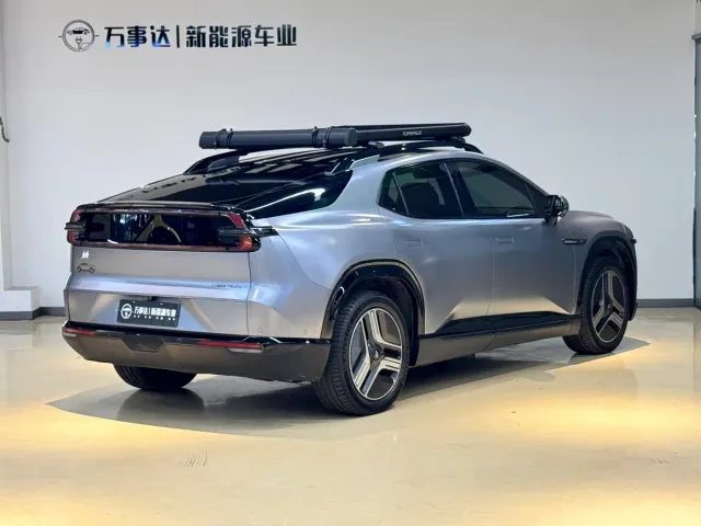 Changan Qiyuan E07 — Фото автомобиля 5
