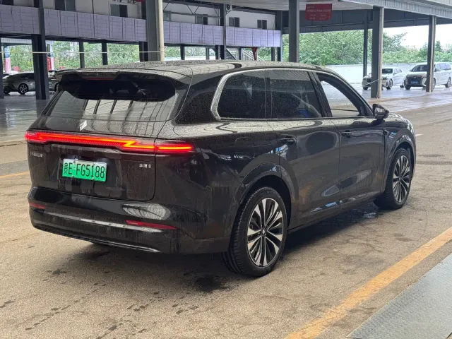 Huajing Baojun Huajing S — Фото автомобиля 9