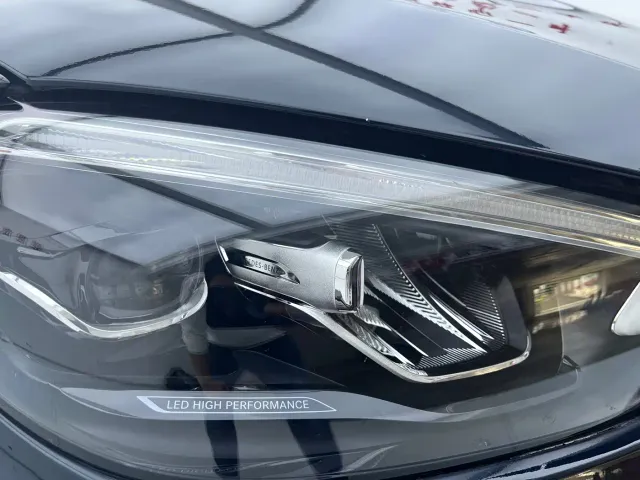 Mercedes-Benz C-Class — Фото автомобиля 4