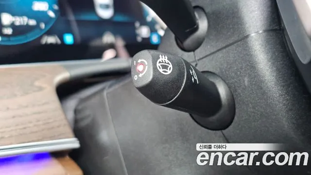 Mercedes-Benz E-Class — Фото автомобиля 16