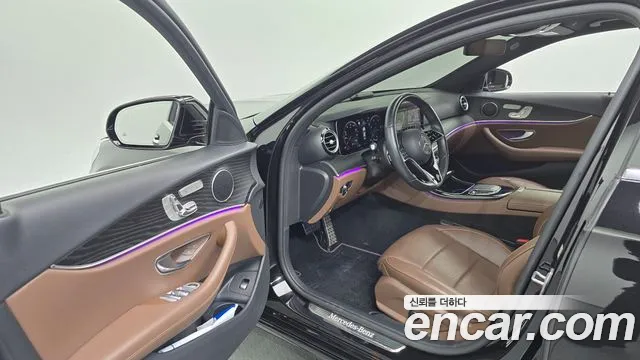 Mercedes-Benz E-Class W213 — Фото автомобиля 15