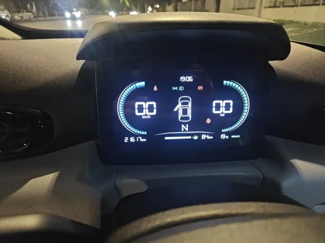 Leapmotor T03 — Фото автомобиля 12