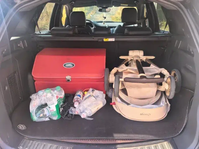 Land Rover Discovery Sport — Фото автомобиля 4