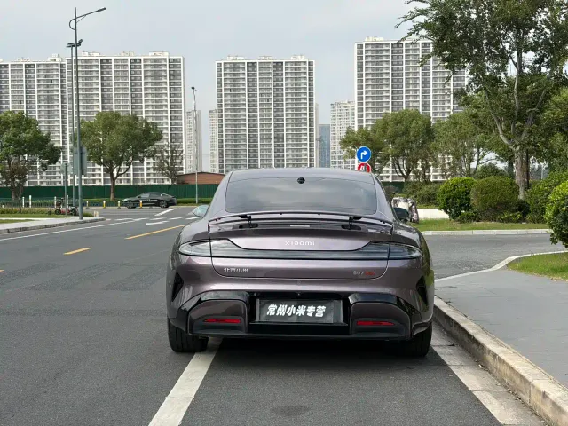 Xiaomi SU7 — Фото автомобиля 6
