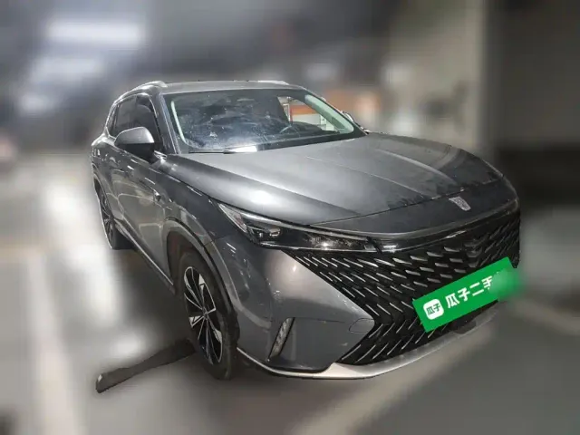 Roewe RX5 — Фото автомобиля 3