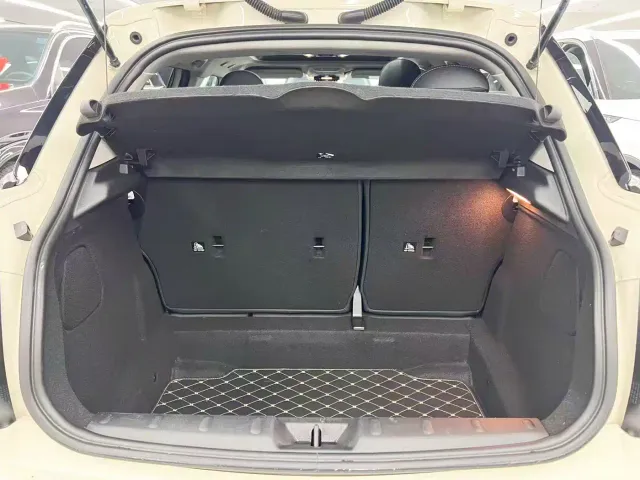 MINI Hatch — Фото автомобиля 19