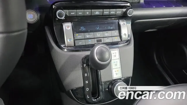 Hyundai Casper Casper Modern — Фото автомобиля 9