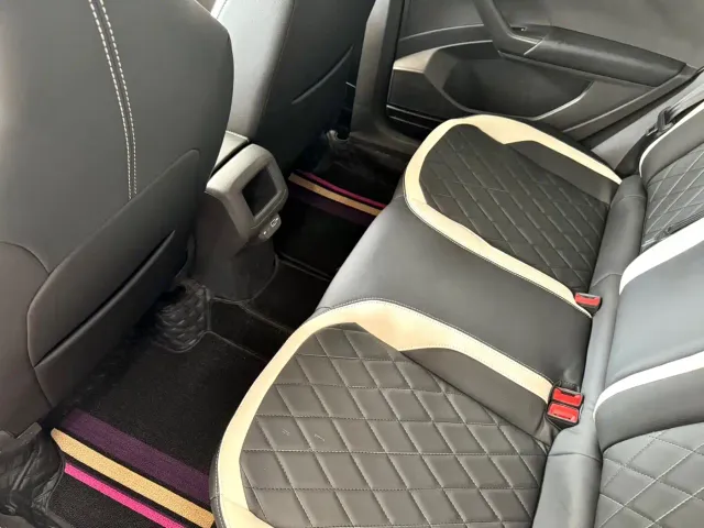 Volkswagen T-Cross — Фото автомобиля 7