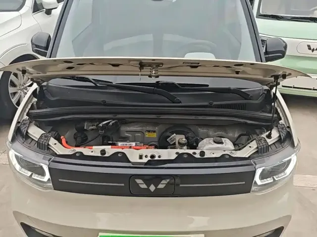 Wuling Hongguang Mini EV — Фото автомобиля 19
