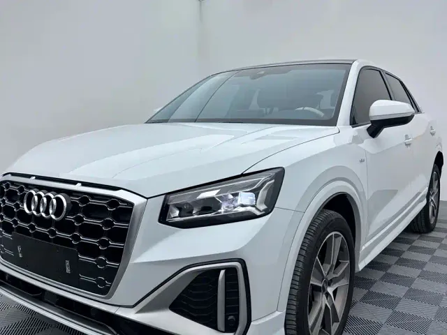 Audi Q2L — Фото автомобиля 17