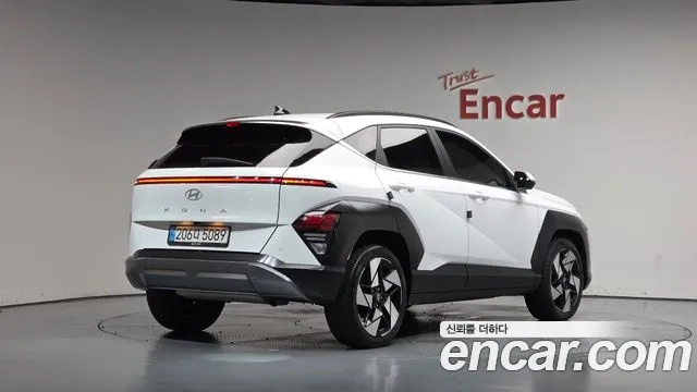 Hyundai Kona SX2 — Фото автомобиля 2