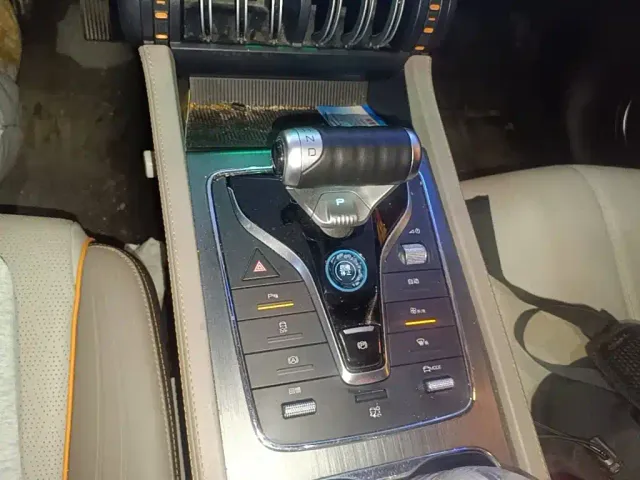 BYD Yuan PLUS — Фото автомобиля 13