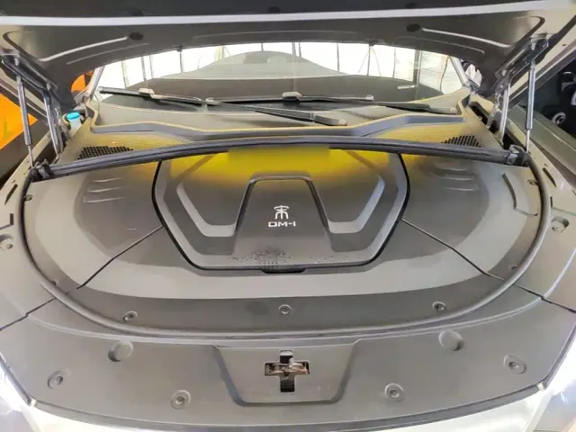 BYD Song PLUS — Фото автомобиля 19