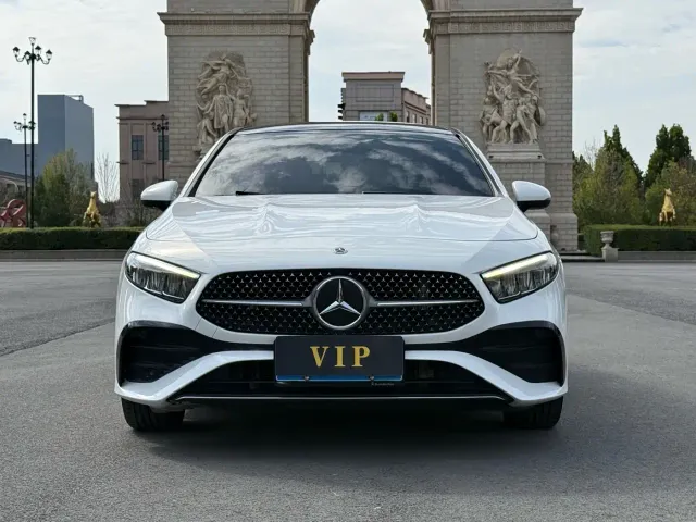 Mercedes-Benz A-Class — Фото автомобиля 2