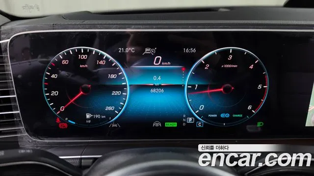 Mercedes-Benz GLE-Class — Фото автомобиля 11