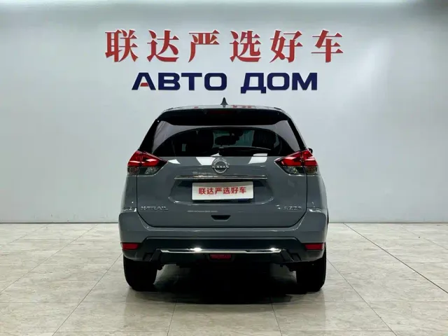 Nissan X-Trail — Фото автомобиля 6