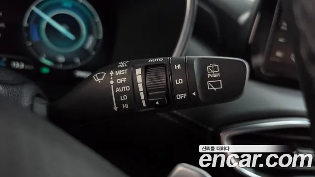 Hyundai Santafe — Фото автомобиля 17