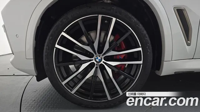 BMW X5 — Фото автомобиля 4