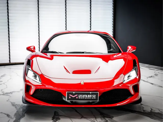 Ferrari F8 — Фото автомобиля 3
